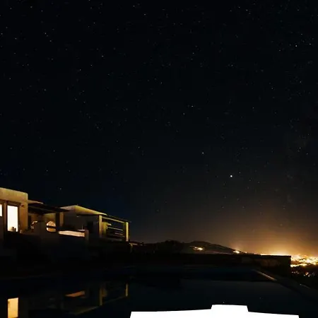 Aqua Villa Parasporos