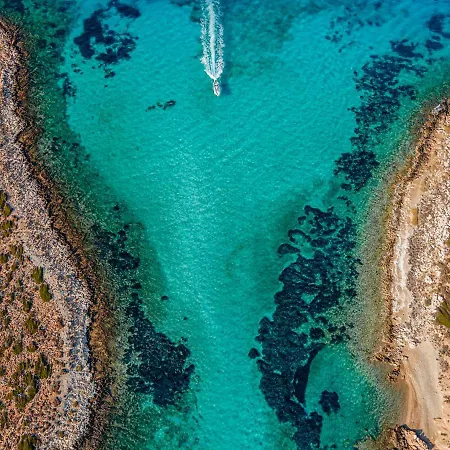 Villa Aqua Parasporos